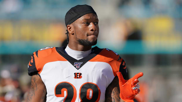 Bengals RB Joe Mixon Re-Charged With Aggravated Menacing