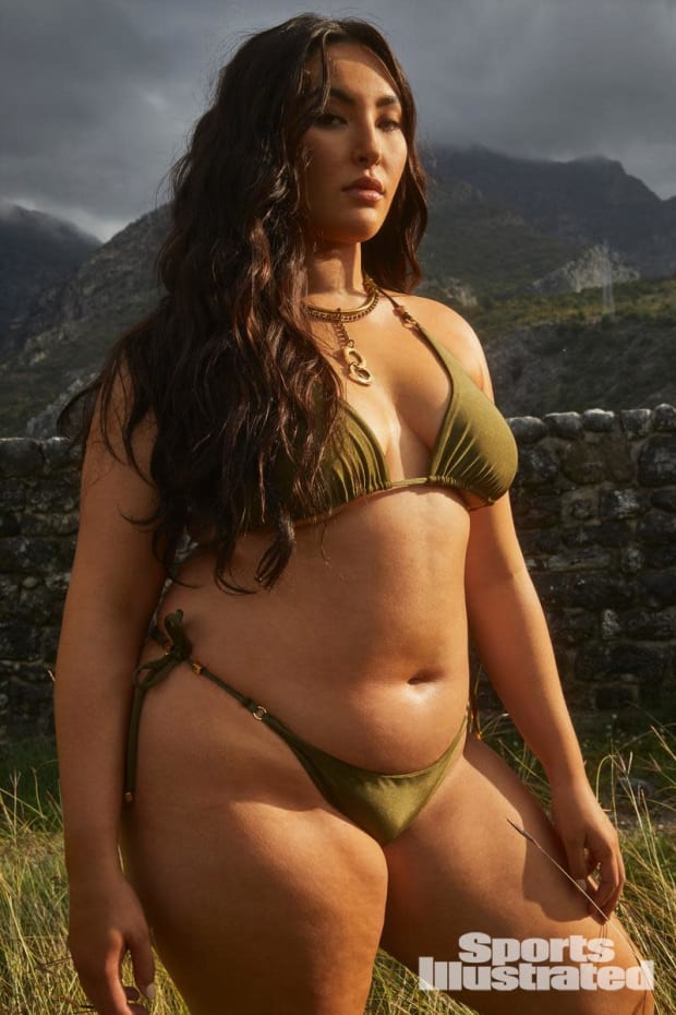 Kim Kardashian Ciara Maye Musk Yumi Nu Highlight