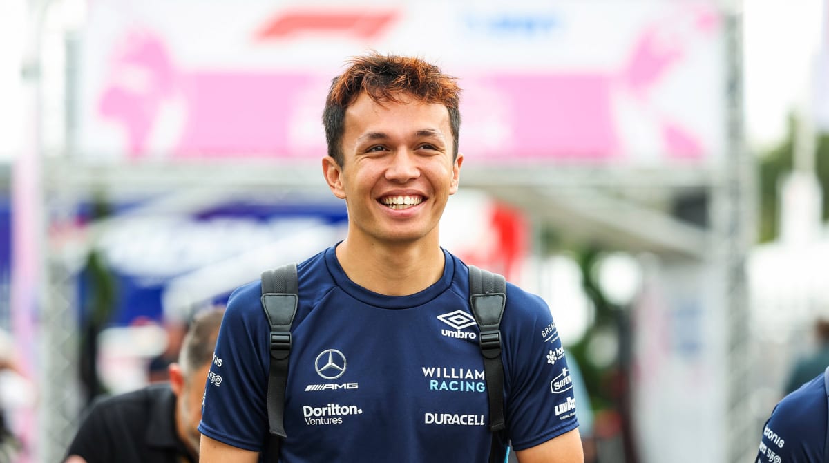 F1’s Albon Expected to Return Home Tuesday After Entering ICU
