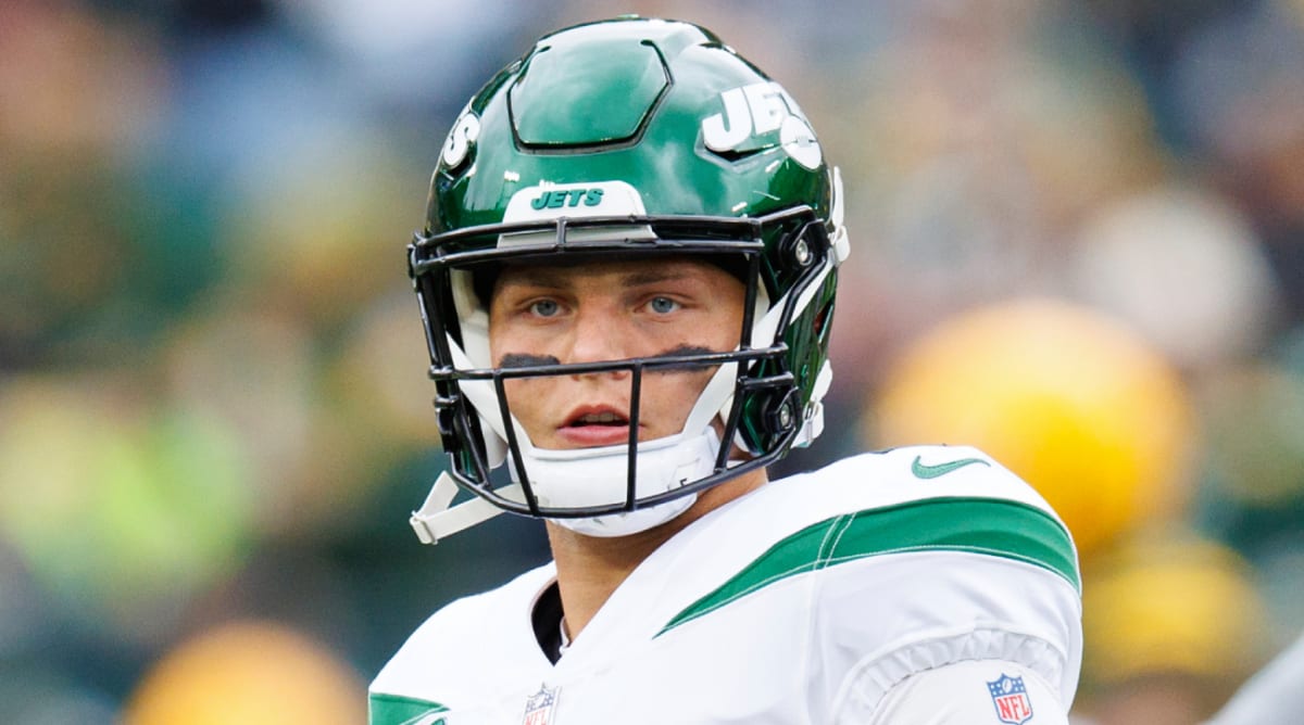 Father of Jets’ Zach Wilson Marks ‘Dream’ Game vs. Aaron Rodgers