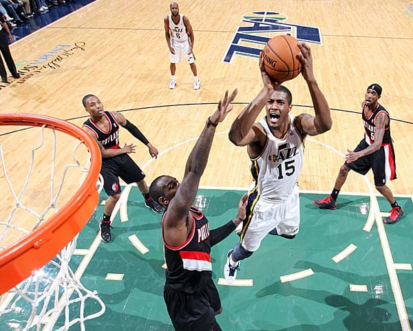 derrick favors