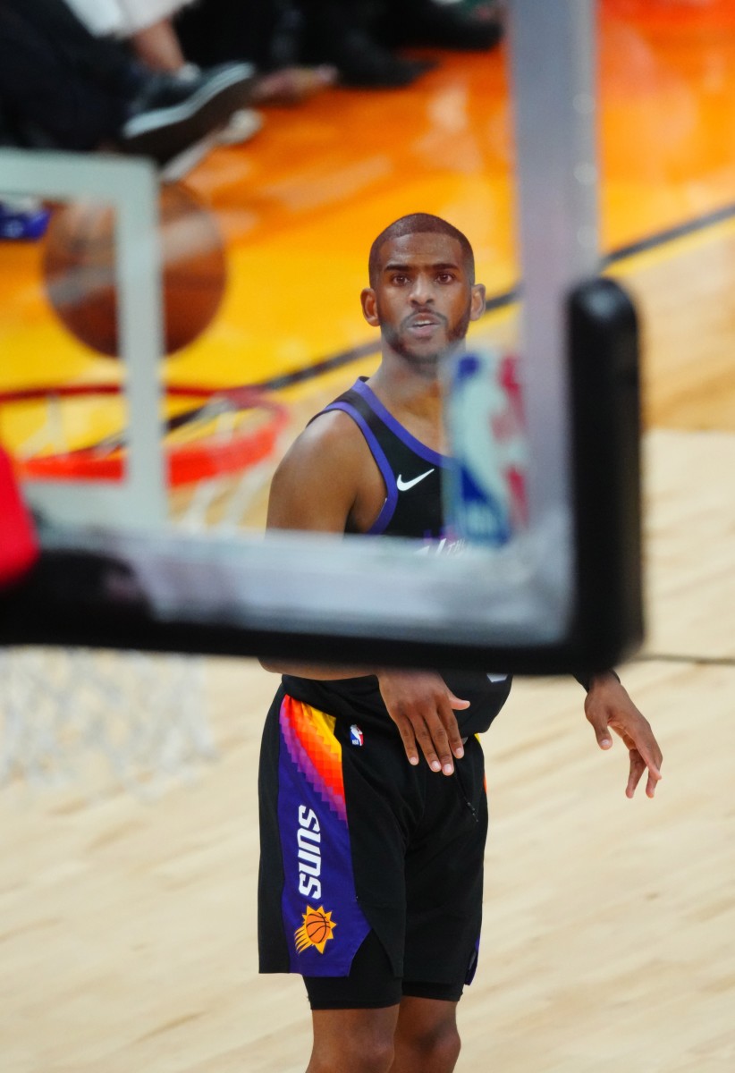 Chris Paul S Injury Status For Suns Timberwolves Game Fastbreak On