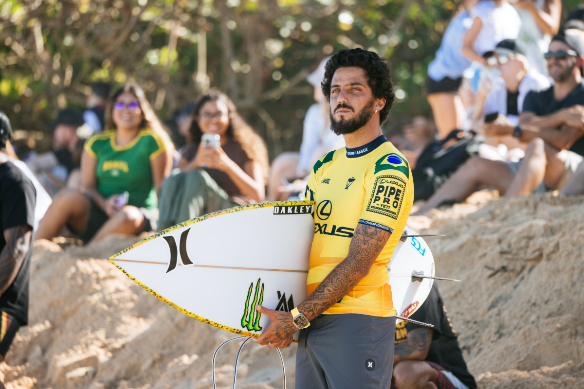 X World Champ Filipe Toledo Withdraws From Championship Tour