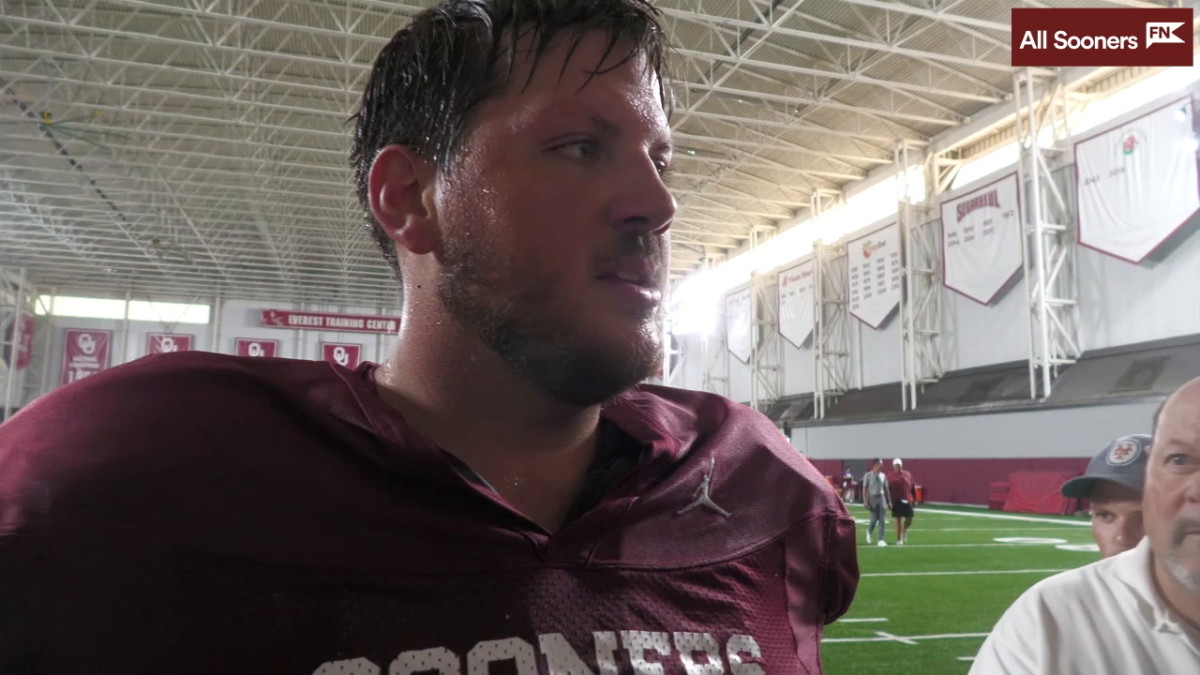 Watch Oklahoma Ol Andrew Raym Interview Sports Illustrated Oklahoma