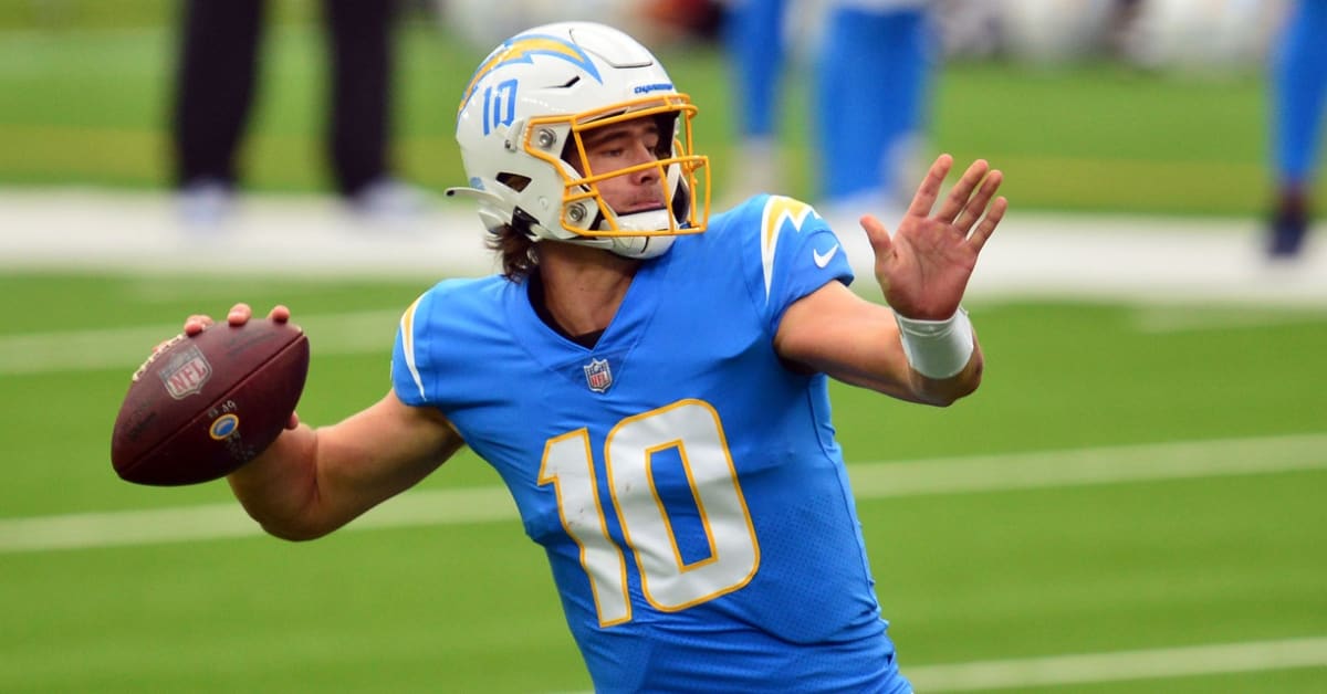 NFL 2022 Week 6: 'Monday Night Football' Denver Broncos vs. Los Angeles  Chargers picks - Hogs Haven