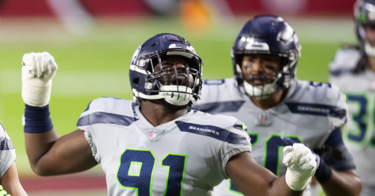 Arizona Cardinals sign former Seattle Seahawks first round pick L.J.  Collier - Revenge of the Birds