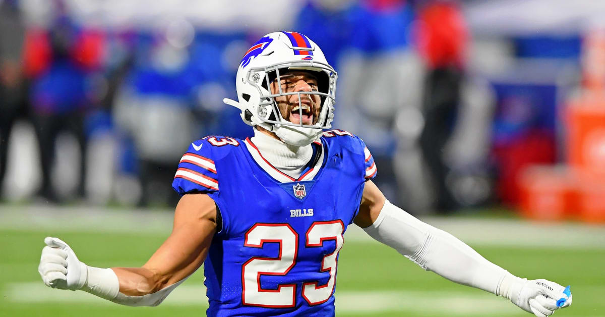 Buffalo Bills strong safety Micah Hyde (23) celebrates his