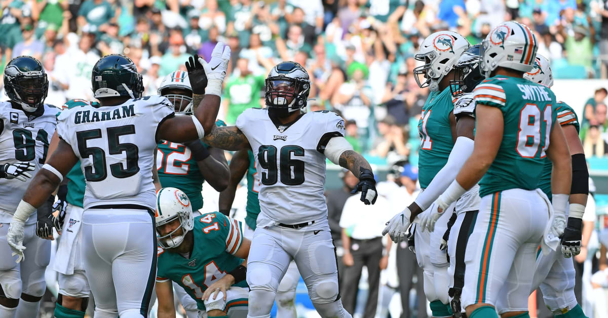 Philadelphia Eagls Britain Covey, Zech McPhearson Help Eagles Avoid  Disaster - Sports Illustrated Philadelphia Eagles News, Analysis and More