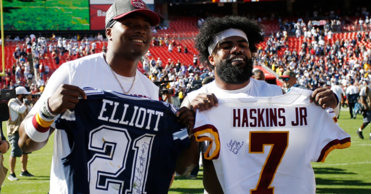 LOOK: Dallas Cowboys QB Dak Prescott Rocks Ezekiel Elliott's Ohio State  Buckeyes Jersey on Game Day - Sports Illustrated Ohio State Buckeyes News,  Analysis and More