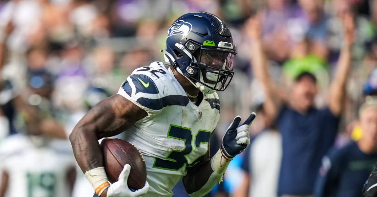 Seattle Seahawks Select Boye Mafe, Kenneth Walker III in Second Round of  2022 NFL Draft - Sports Illustrated Seattle Seahawks News, Analysis and More