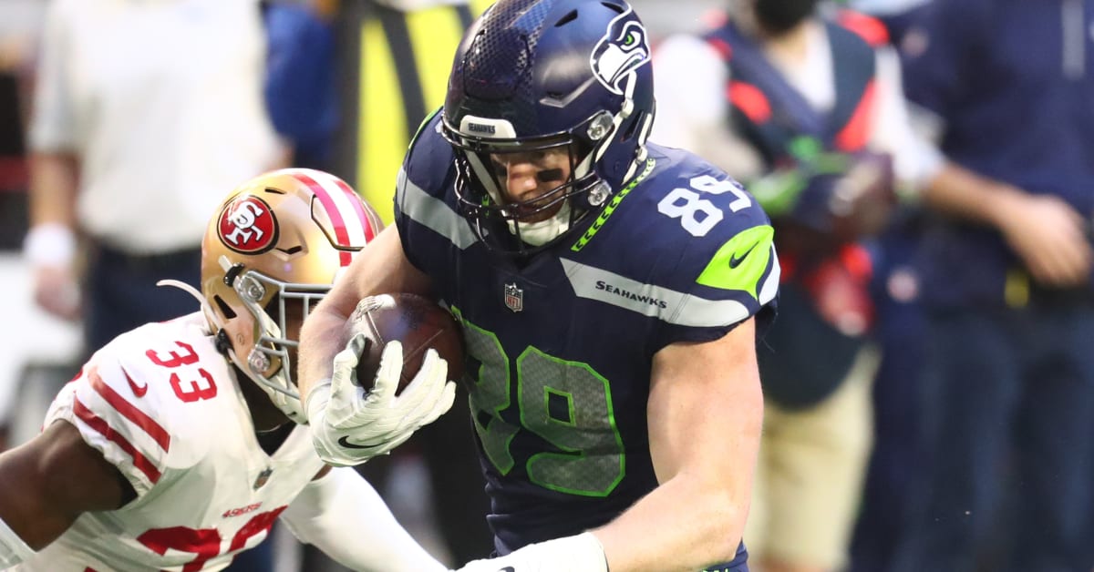 Seattle Seahawks TE Will Dissly Returns from Injury 'Trying to