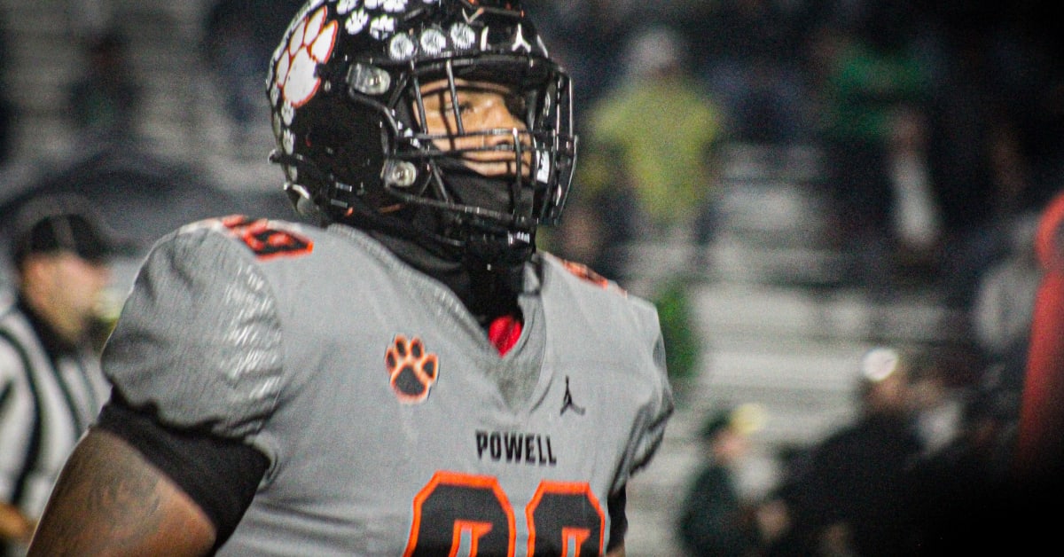 Walter Nolen: No. 1 defensive line football recruit plays at Powell