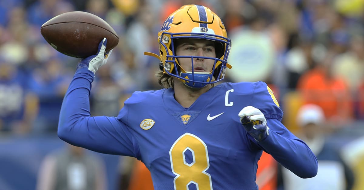 NFL Draft 2022: Pittsburgh Steelers select hometown kid and future  quarterback in Pitt's Kenny Pickett with No. 20 pick 