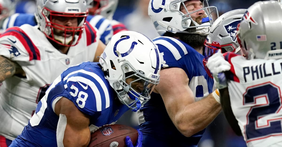 New England Patriots vs. Indianapolis Colts - NFL Week 15 (12/18/21)