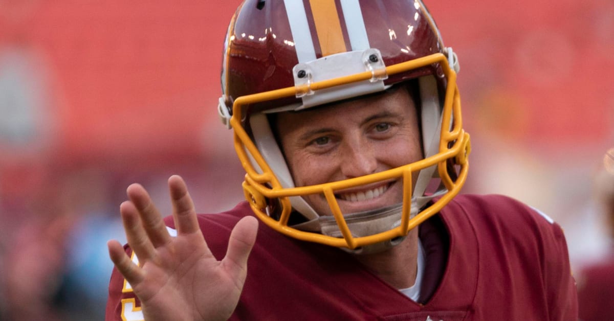 Washington Commanders punter Tress Way (5) punts the ball during an NFL  football practice at FedEx Field, Saturday, Aug. 6, 2022, in Landover, Md.  (AP Photo/Alex Brandon Stock Photo - Alamy