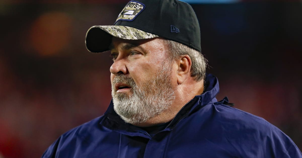 Look: Mike McCarthy's Sweatshirt Going Viral On Sunday - The Spun: What's  Trending In The Sports World Today