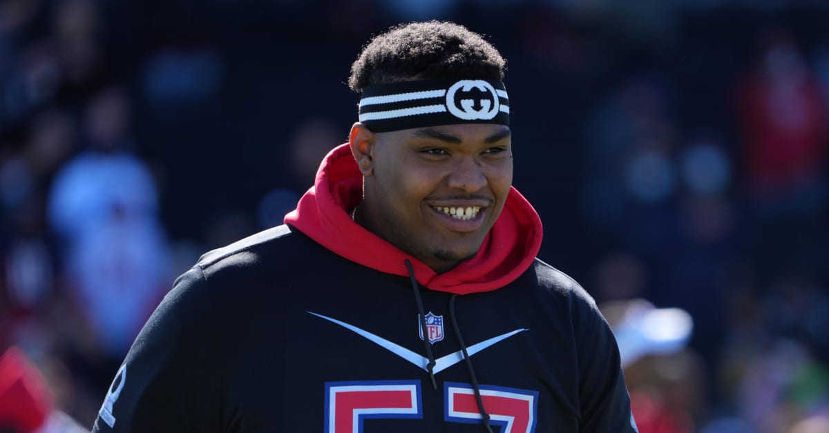 How Orlando Brown Jr.'s Late Father Led Him to Kansas City - Sports  Illustrated Kansas City Chiefs News, Analysis and More