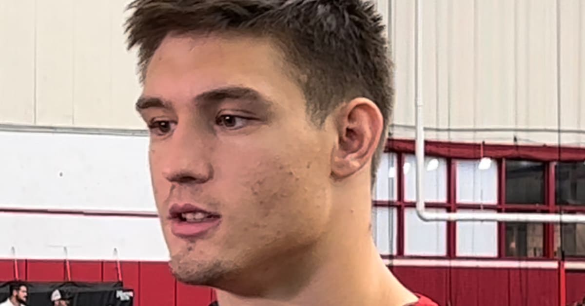 Wisconsin freshman linebacker Leo Chenal continues to impress