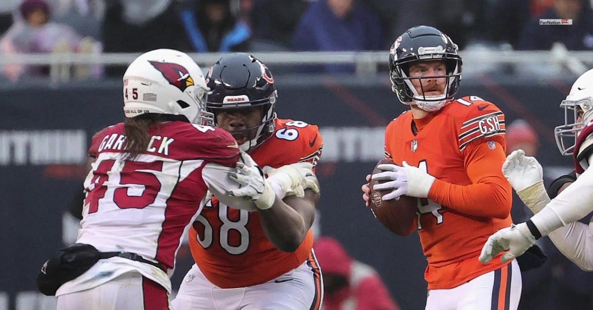 Chicago Bears offensive guard James Daniels (68) sets to block against the  Cincinnati Bengals during an