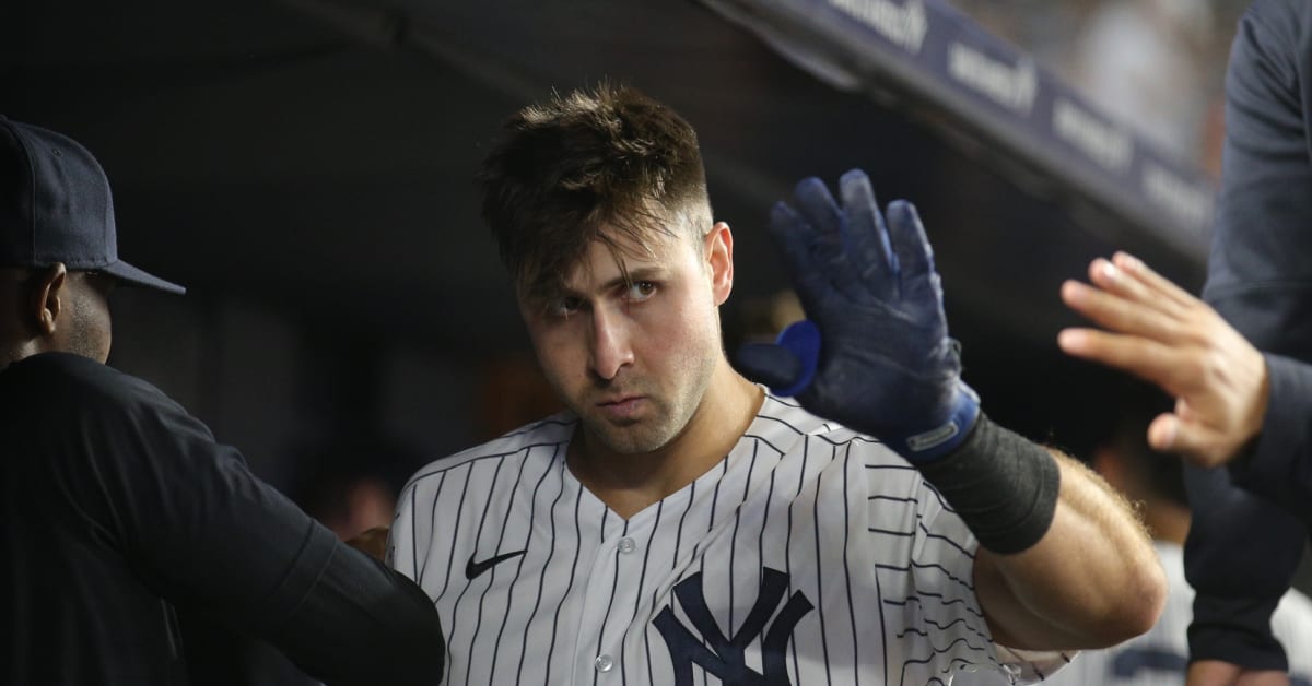 New York Yankees trading Joey Gallo to Los Angeles Dodgers