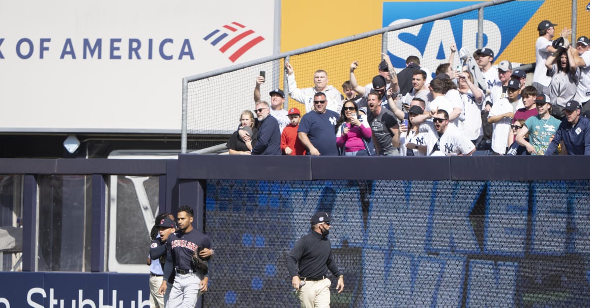Moment Cleveland Guardians outfielder Myles Straw climbs up bleachers and  screams at Yankees fan