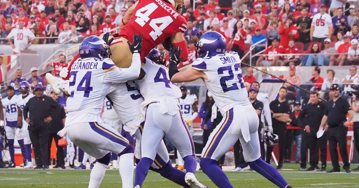Vikings punter Ryan Wright earns game ball with record-setting day vs.  Dolphins - Sports Illustrated Minnesota Vikings News, Analysis and More