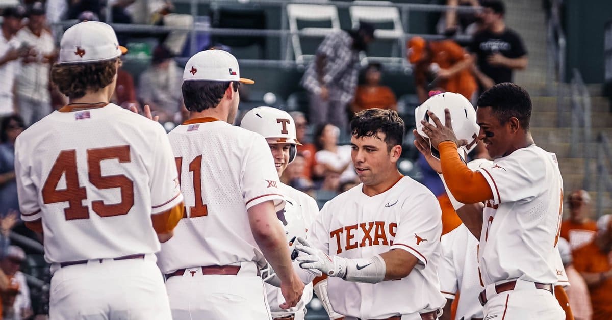 Texas Baseball Done In Omaha, But Just Beginning A New Chapter - Sports  Illustrated Texas Longhorns News, Analysis and More