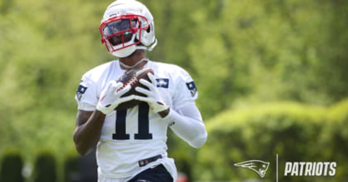 DeVante Parker cites fans, offensive system as part of Patriots appeal