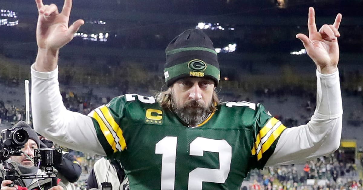 Aaron Rodgers Reveals He Thinks About Retirement ‘All The Time ...