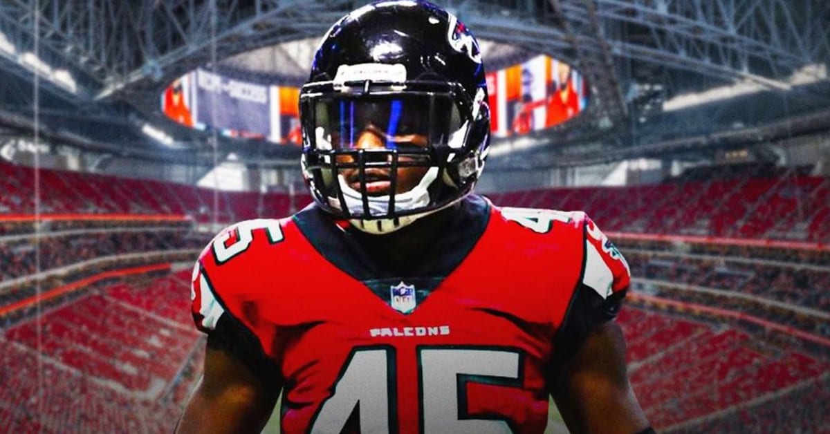 Falcons' Deion Jones to miss offseason after shoulder surgery