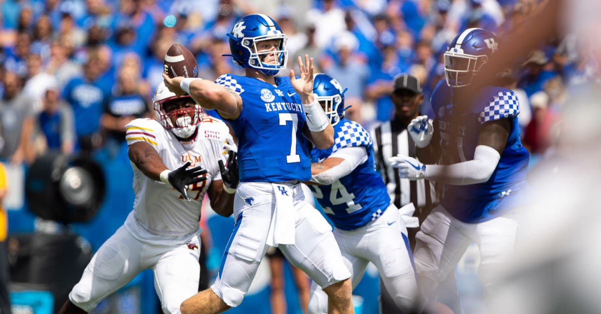 2023 NFL mock draft 3.0: Texans, Colts and Panthers pick QBs - Sports  Illustrated