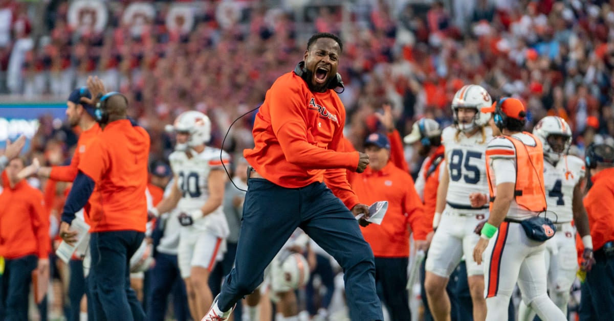 What they're saying about Auburn, Cadillac Williams after Iron Bowl loss 