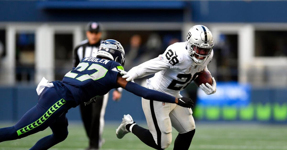 WATCH: Seahawks' Zach Charbonnet Delivers Viral 'Beast Mode' Hit Against  Carolina Panthers - Tracker - Sports Illustrated Seattle Seahawks News,  Analysis and More