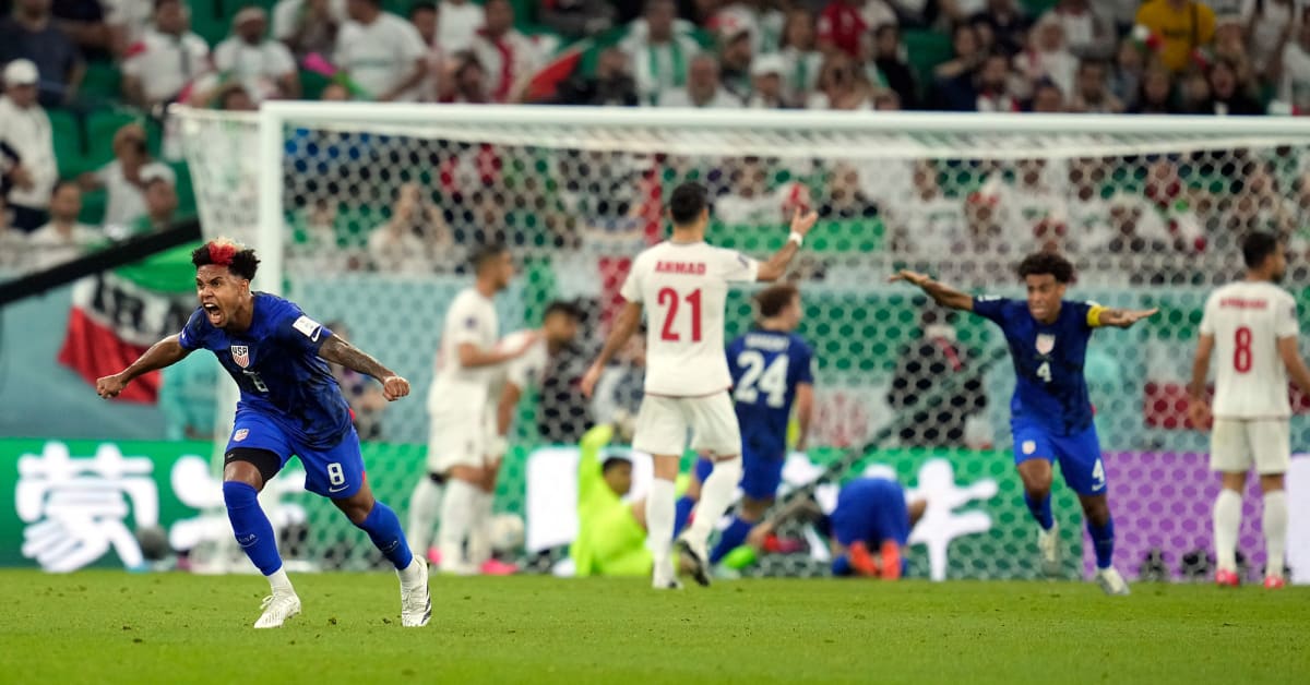 Christian Pulisic scores courageous goal, sends U.S. to World Cup knockout  round 