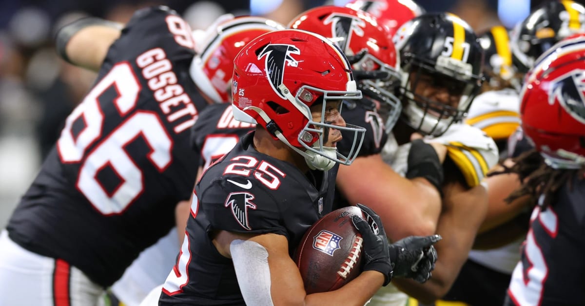 What's Atlanta Falcons' Biggest Weakness Going Into NFL Season? - Sports  Illustrated Atlanta Falcons News, Analysis and More