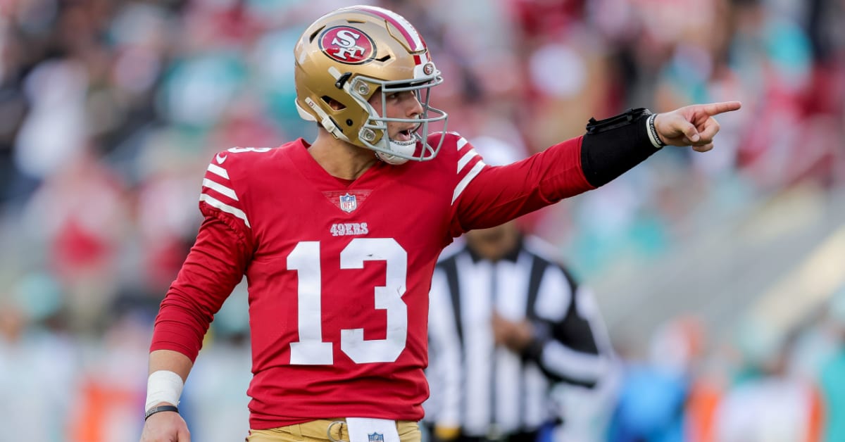 San Francisco 49ers' Quarterback Situation Takes Center Stage In