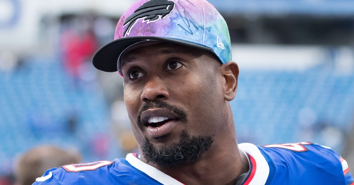 Buffalo Bills' elite pass rusher Von Miller out for season after knee  surgery