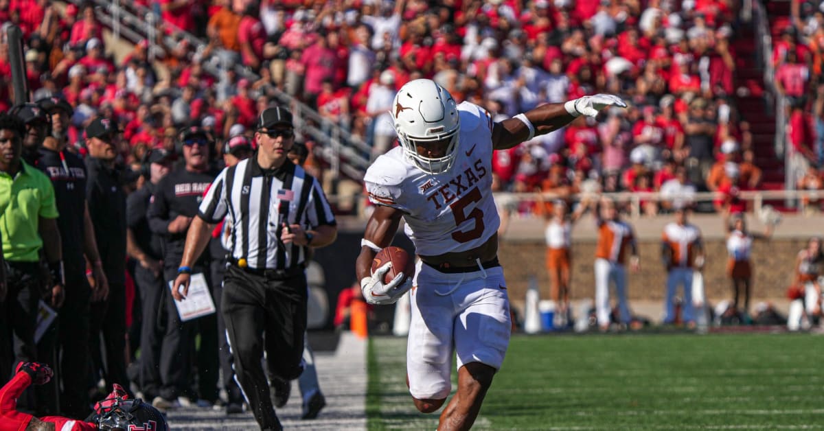 Dallas Cowboys Pick Texas Longhorns RB Bijan Robinson To Replace Zeke ...