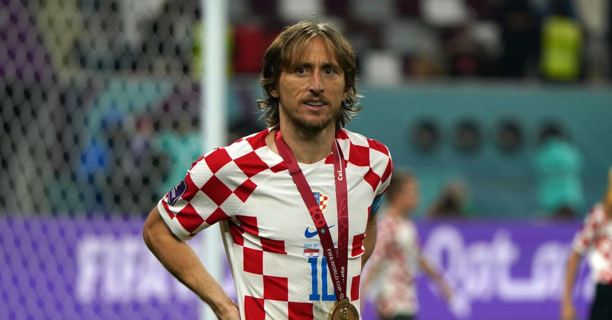 Luka Modrić to miss Croatia's World Cup qualifiers next week