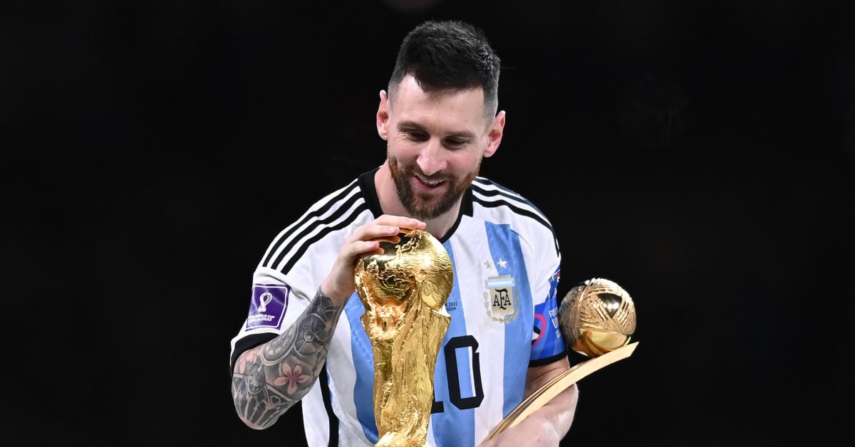 Lionel Messi Embraces Mother After Argentina’s World Cup Victory (Video ...