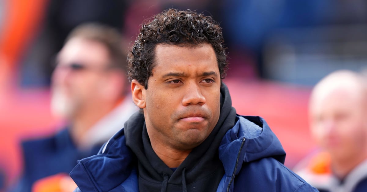 Denver Broncos HC Sean Payton Updates Russell Wilson's Progress as Raiders  Tilt Looms - Sports Illustrated Mile High Huddle: Denver Broncos News,  Analysis and More