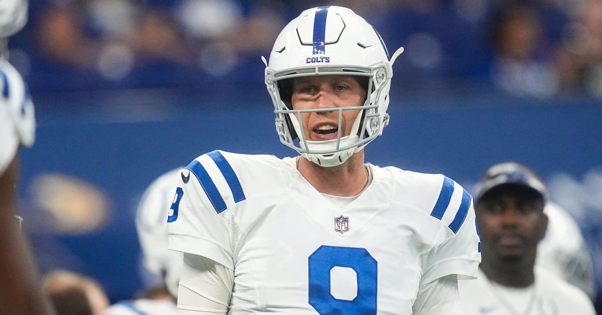 Colts release veteran quarterback Nick Foles after one season