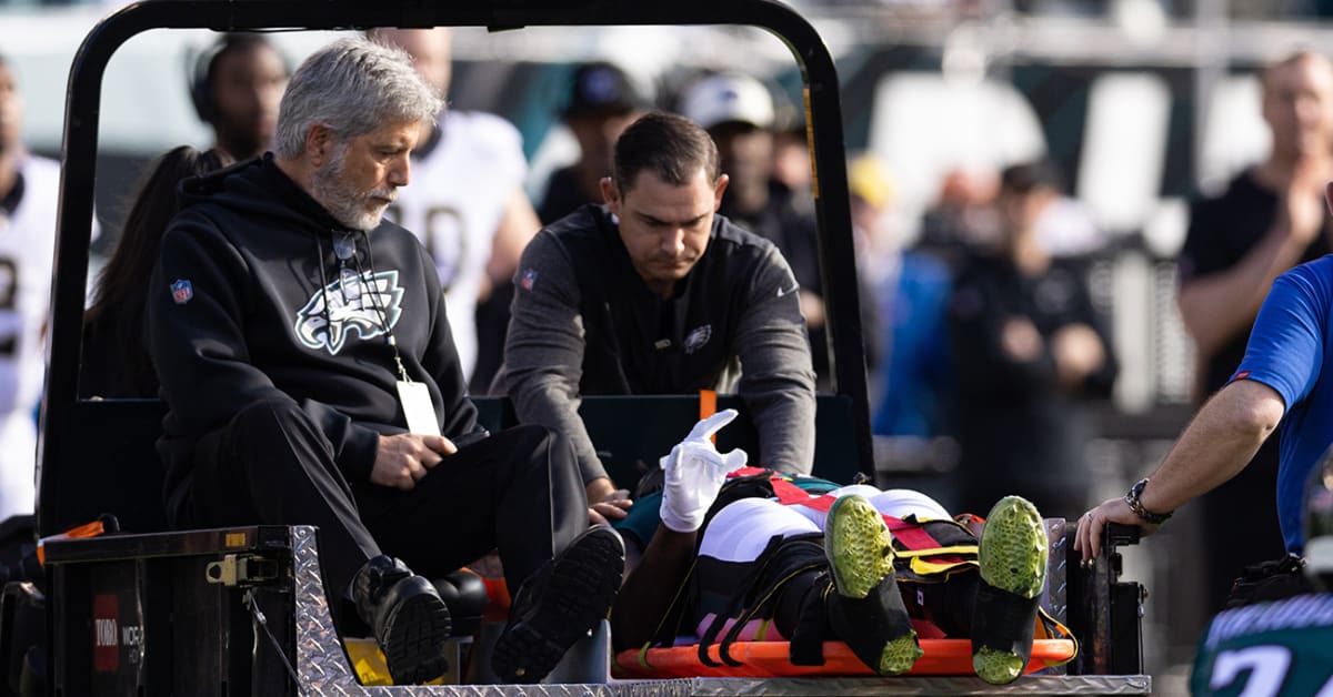 Eagles' Josh Sweat put on stretcher, carted off field after tackle