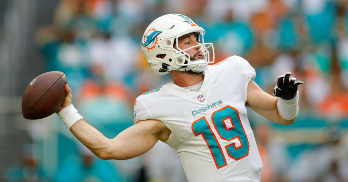 Who is Skylar Thompson? A look at the Dolphins' starting quarterback for  the playoff game vs. Bills 