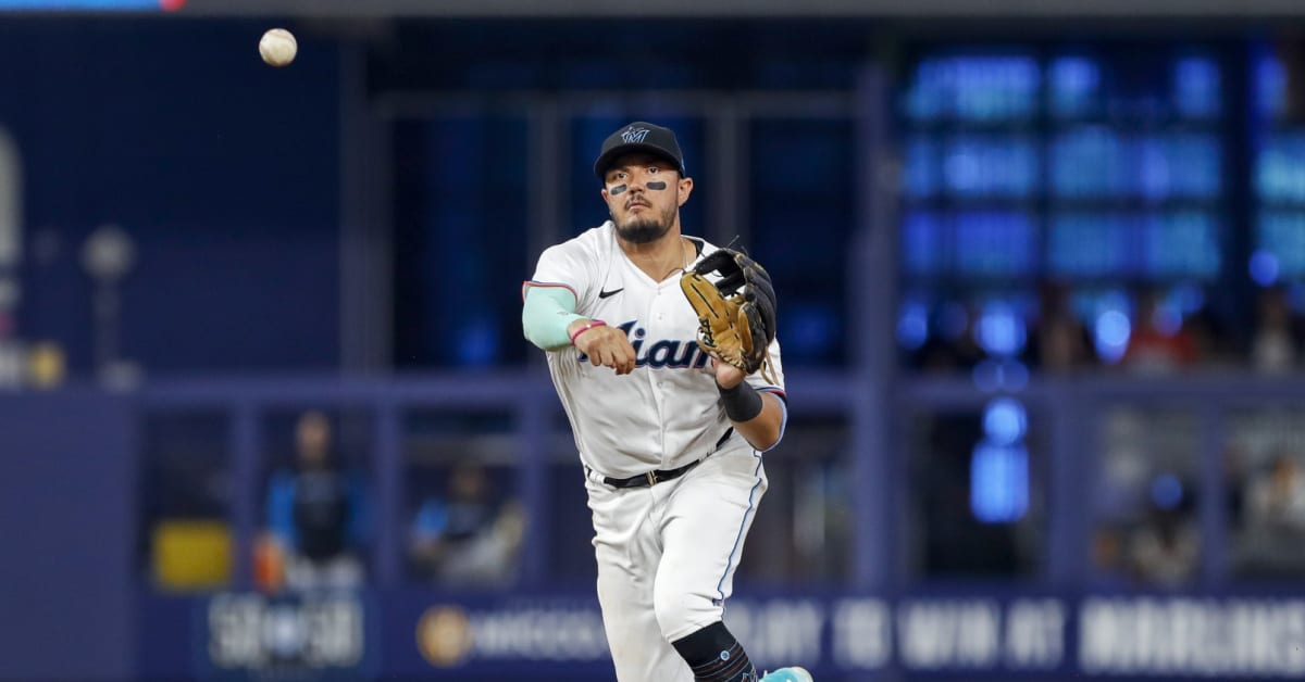 Dodgers News: Miguel Rojas's Plus Defense Has Impressed His Manager -  Inside the Dodgers