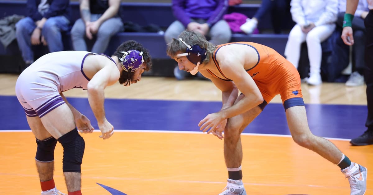 UVA Wrestling Goes 31 at the Virginia Duals in Hampton Sports