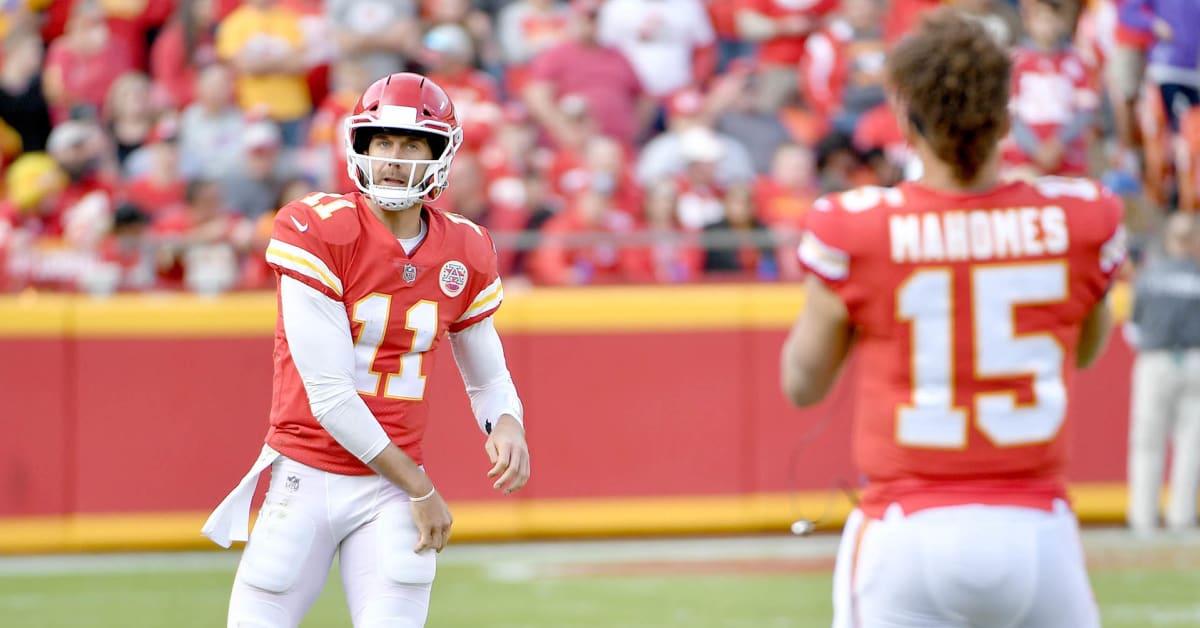 Chiefs' Andy Reid, Patrick Mahomes show support for QB Alex Smith