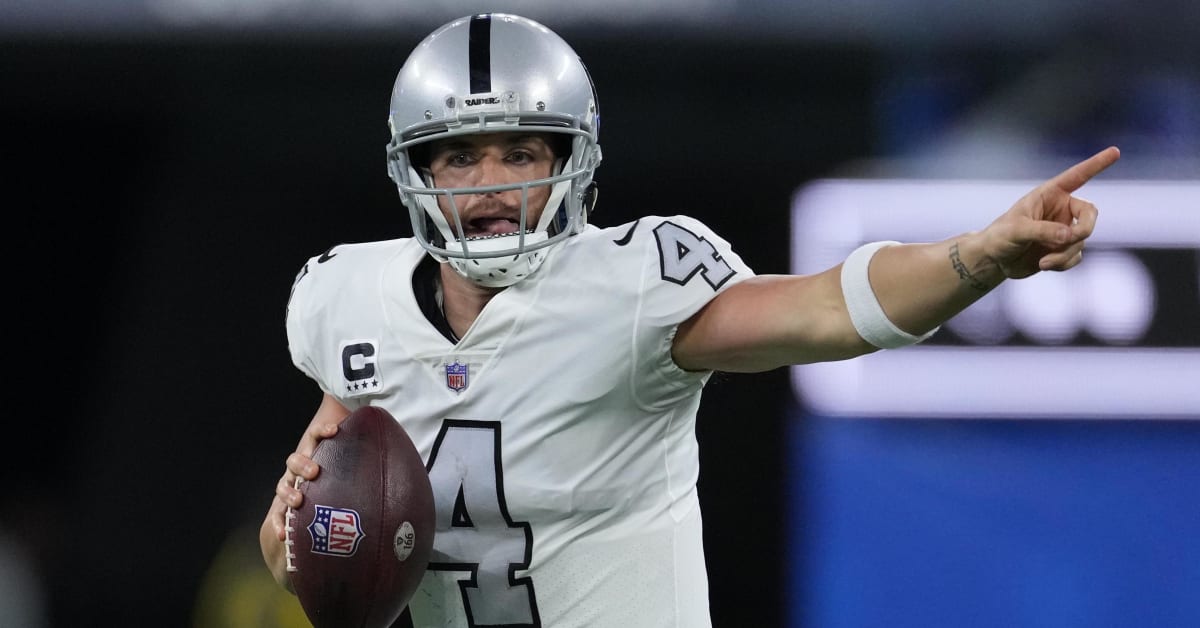 Jets Make Their Opinion On Derek Carr Extremely Clear - The Spun