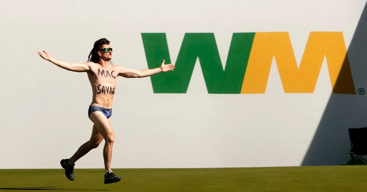 Mulleted Streaker Explains Motivation for Waste Management Phoenix Open