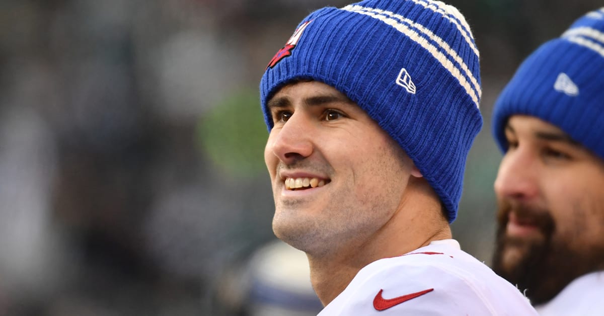 Daniel Jones Contract Extension Details on New FourYear Deal Sports